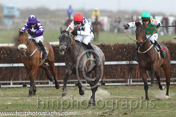 03rd Shanroe Street ( 15 )  J C Barry - Trainer: Karl Thornton - purple, white star , 01st Fagan ( 1 )  Derek O'Connor - Trainer: I R Ferguson - navy and white diamonds  02nd A Bold Move ( 3 )  R Jame