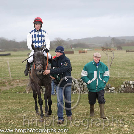 01st Fagan ( 1 )  Derek O'Connor - Trainer: I R Ferguson - navy and white diamonds