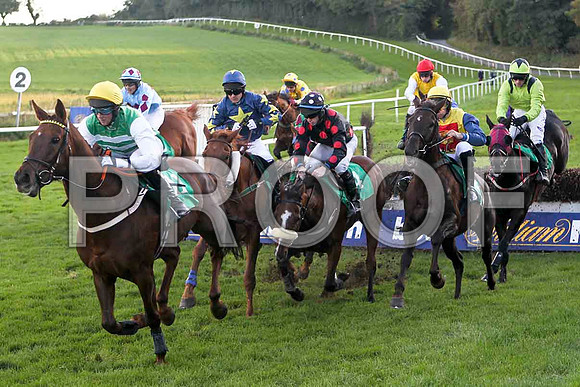 Equation in the lead , Jockey C D maxwell - 4th - FT8E4473-e