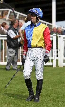 Jockey T J Doyle looking for his horse? - CU2D1640-e