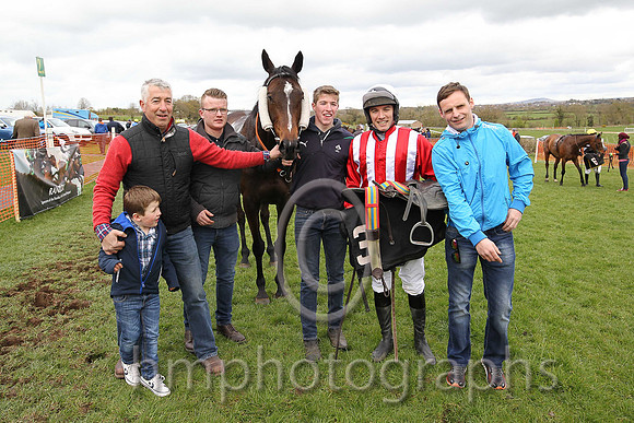 01st ANSEANACHAI CLISTE and M McConville ( 3 , RED  WHITE STRIPES; red, plain sleeves; white cap ) Trainer: Stephen McConville,, Owner : Michael McConville