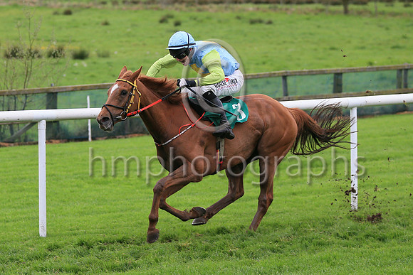 01st HIDDEN LAND and Mr J. C. Barry (5) ( 3 , Light blue , yellow cross ) Trainer - ANDREW KINIRONS , Owner - P J P Byrne