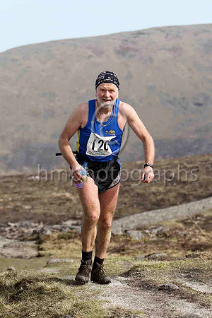 Willie John Brown - Mourne Runners - 131st in 3.43.58  -FT8E1870-e