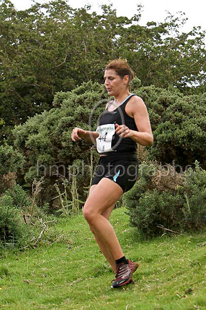 Hazel McLaughlin , 3rd woman, 1st V35 , 54th overall in 41.45 - Lagan Valley - FT8E3412-e2