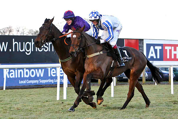 Milisle 9th, Jockey Mr B G Crawford & Seriatim 10th, Jockey Mr C Cully -FT8E0027-e