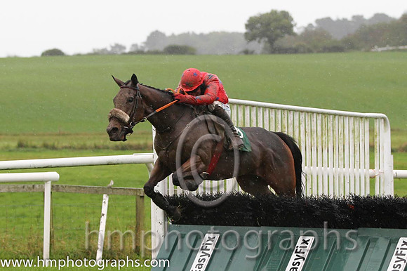 04 Hilden & D J Condon - 4th (8,red, royal blue stars ) - FT8E8855-23