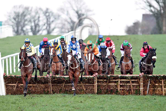 Carnkirk & I J McCarthy - 11th in the lead - CU2D0107-e
