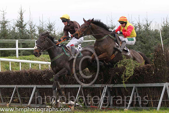 06 & 05 Town Pond & J P McKeown - 5th (21, yellow, red cross) - FT8E1101-65