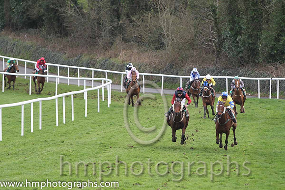 02 Unoccupied & P T Enright - 2nd (9, blue, red sleeves) & 01 Hidden Horizons & P Carberry - winners (11, yellow, blue & yellow hooped sleeves ) - FT8E4394-27