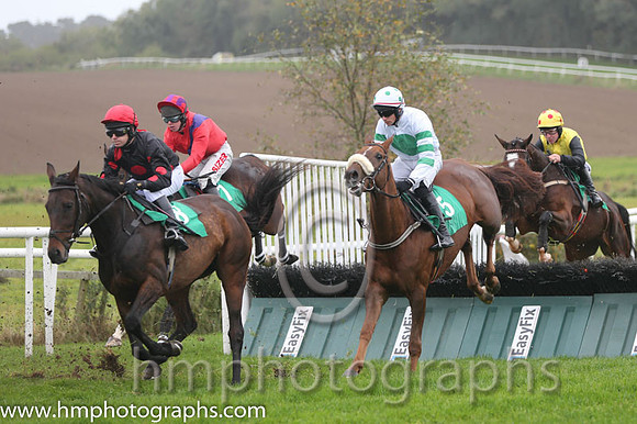 01 SomethingPrecious and D J Howard - - 01st (8 ,Black, three red spots ) Trainer - Daniel Howard
