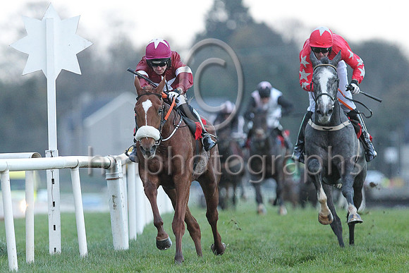 01st Rapid escape and Mr P W Mullins (12, maroon, white star) Trainer Gordon Elliott Owner Gigginstown House Stud