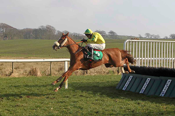 Brave Beauty - winner , Jockey P Carberry -CU2D3689-e