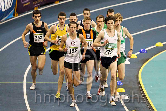 Paul Robinson (122) St Cocs/sAC - Winner - Senior Men's 1500m - CU2D3497-e