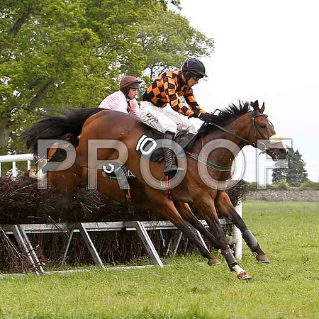 Mister Philson - Winner, Jockey Derek O'Connor - FT8E2515-e2