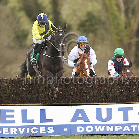 01st Timewaitsfornoone and Mr M J O?Hare 5 ( 3 , yellow, blue sash ) Trainer - A Fleming , Owner - Barry Connell