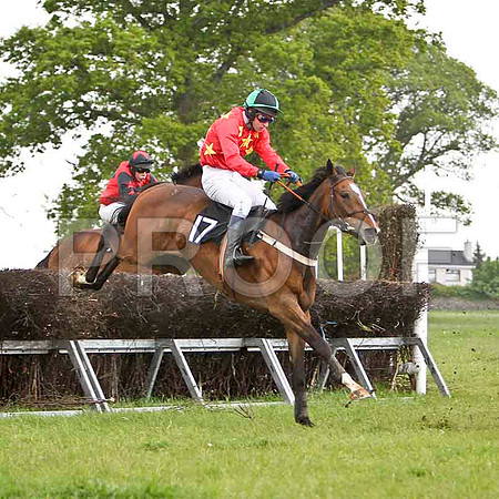 Fast Exit , 3rd, Jockey N McParlan - FT8E2300-e