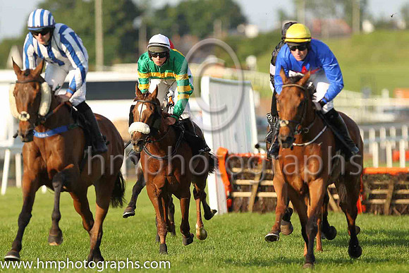 02nd Guiri (GER) and C.G. O'Dwyer(7) (4 ,green and orange hoops ), Trainer:Mrs John Harrington , Owner:John P. McManus