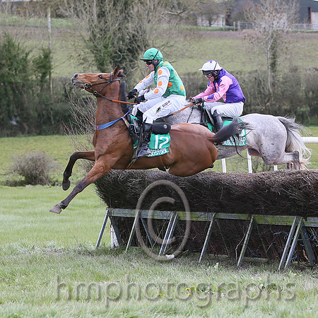 SECRET MAHLER and B O'Neill ( 12 , EMERALD GREEN,orange spots; white,orange spots sleeves; emerald green cap ) Trainer: Sean Thomas Doyle,, Owner : Syndicate Monbeg