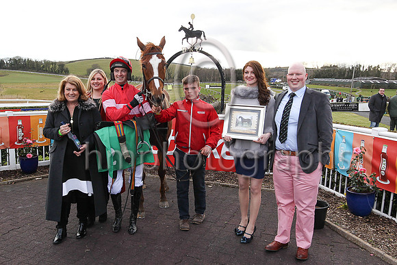 01st Getareason and Mr P W Mullins ( 2 , red, pink band ) Trainer - W P Mullins , Owner - Sullivan Bloodstock Limited