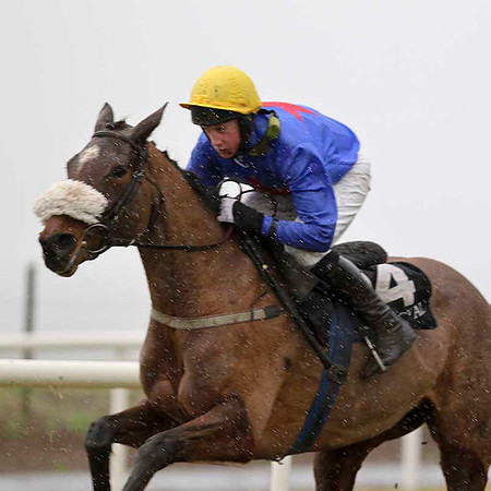 Spa Waters 18th, Jockey C D Maxwell - CU2D3248-e
