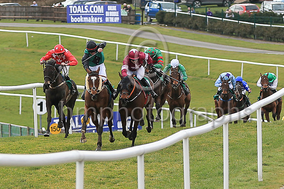 01st Isodon and Katie O'Farrell ( 2 , maroon, white star ) Trainer - G Elliott , Owner - Gigginstown House Stud