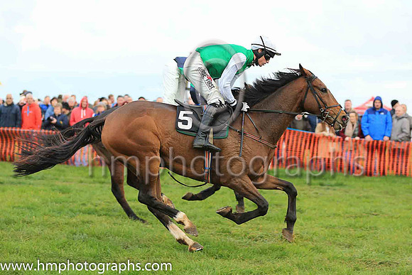 03rd MILAN FLYER and J C Barry ( 5 , EMERALD GREEN; white sleeves; white cap ) Trainer: Gary McGill,, Owner : McGill, Oran