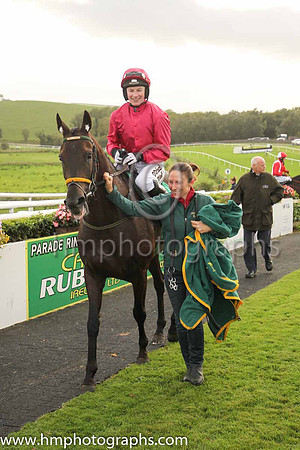 01st Kagney and Ms N Carberry ( 2 , cerise ) Trainer - N Meade , Owner - Mrs Patricia Hunt