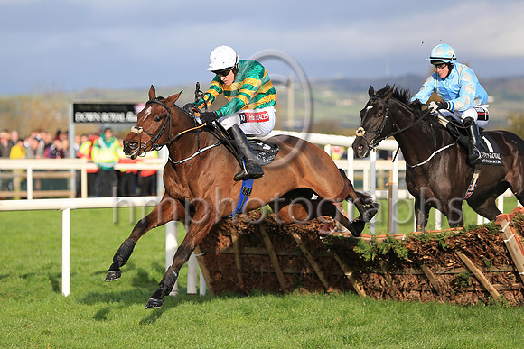 Espoir D'Allen and Barry Geraghty (2.emerald green and orange hoops) Trainer Gavin Cromwell Owner John P McManus
