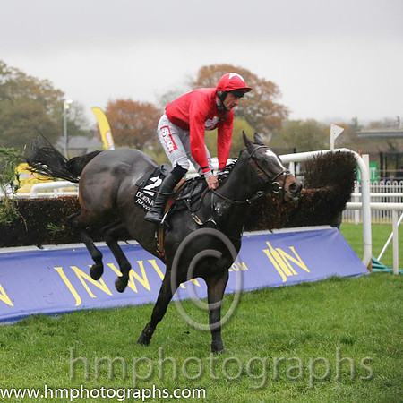 03 He's Our Man and D N Russell - - 03rd (2 ,red, green cross ) Trainer - Ross O'Sullivan