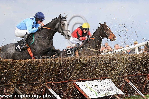 RALEAGH MOUNTAIN and M J O'Hare ( 8 , RED,black diabolo; red sleeves,black diabolo; yellow cap ) Trainer: C.A. McBratney,, Owner : Steele, T.T.