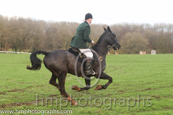 Mid-Antrim Hunt P2P Steeplechases at Moneyglass, Toomebridge
