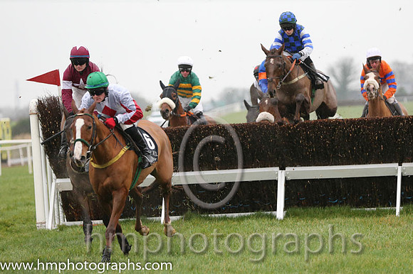 01 Down Ace and Ger Fox - - 01st (6 ,white, red diamond ) Trainer - Noel Meade
