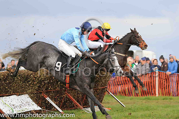 01st RAMORE WILL and N McParlan ( 9 , LIGHT BLUE,navy large spots; light blue sleeves; navy cap ) Trainer: I. R. Ferguson,, Owner : William Porter