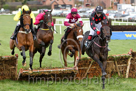 Miley Shah & B G Geraghty- 4th (4, yellow, green braces),Monksland & P Carberry - Winner (1, Cerise), Edeymi & D N Russell - 6th (6, maroon, white star) & One Cool Shabra - 3rd (3, black) FT8E7698-e2