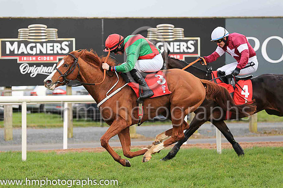 01st Rashaan and S W Flanagan ( 3 , green, red cross belts ) Trainer - C Kidd , Owner - Mrs T J Kidd  Mrs R Treacy