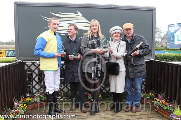 Mark Walsh, Colin Bowe - trainer, Miss Maria Kavanagh - owner, Mrs P Sloan - WKD and Harry Kavanagh
