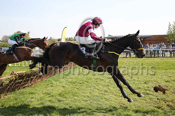 02nd Bel Ami De Sivola and S W Flanagan ( 3 , maroon, white star, blue cap ) Trainer - N Meade , Owner - Gigginstown House Stud
