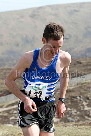 Rob Jebb - Bingley - 3rd in 2.10.18 -FT8E1274-e