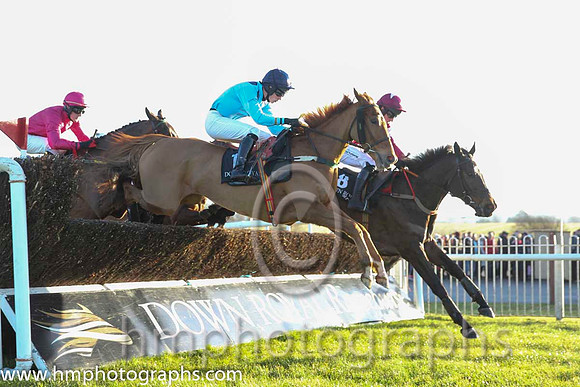 02 Drawn N Drank & Mr B M Linehan - 2nd (1, light blue, large dark blue spots) - CU2D9725-2