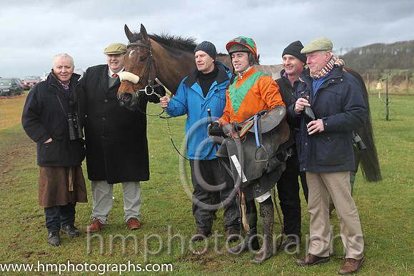 01 The Last Derby & B O'Neill - winners (11, tangerine, green chevron) - CU2D0808-59