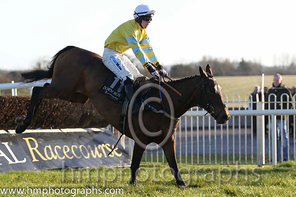 01 Leish Oscar & I J McCarthy - winners (11, yellow, light blue star) - FT8E1515-6