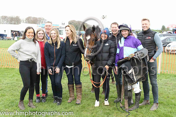 01st FAITH LOVING (FR) and N McParlan ( 7 , PURPLE  LIGHT BLUE QTD; purple sleeves,light blue armlet; purple  light blue qtd cap ) Trainer: Caroline McCaldin , Owner : Alan McCaldin