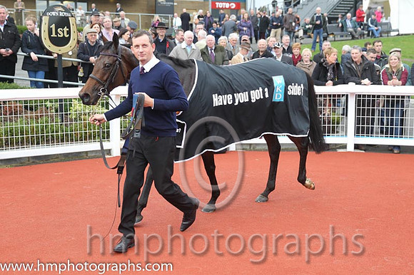 01 Little King Robin and M P Walsh - - 01st (7 ,royal blue and yellow halvd ) Trainer - Colin Bowe