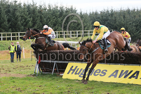 01st PACTE IN THE PARK (FR) and l J Murphy ( 4 , YELLOW,emerald green braces; yellow sleeves; yellow cap ) Trainer: Simon Kenny , Owner : Simon Kenny