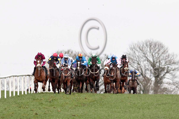 Seriatim (blue & white) & Mr C Cully - 3rd in the lead -- CU2D0038-e