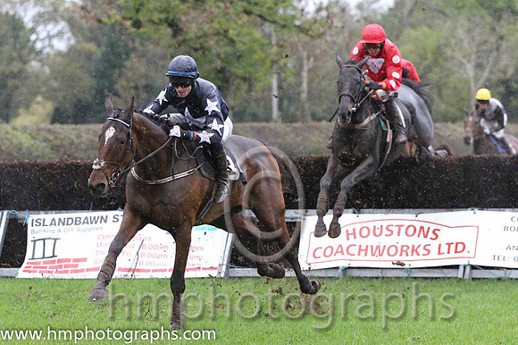 05 Westend Star & J C Barry - 5th (34, dark blue, white star) - FT8E9434-6