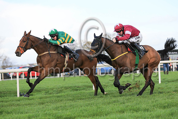 Ten Ten and Mark Walsh (13, emerald green and orange hoops) Trainer J P Dempsey Owner John P McManus