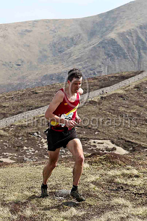 Graham Pearce - Pudsey & Bramley AC - 4th in 2.10.47 -CU2D4215-e