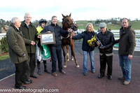 Race 6 1st - Court Frontier (IRE) (2 ) Jockey: Mr John J Fitzpatrick (7) - Trainer: A Fleming - yellow, blue sash
