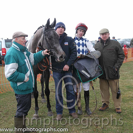 01st Fagan ( 1 )  Derek O'Connor - Trainer: I R Ferguson - navy and white diamonds